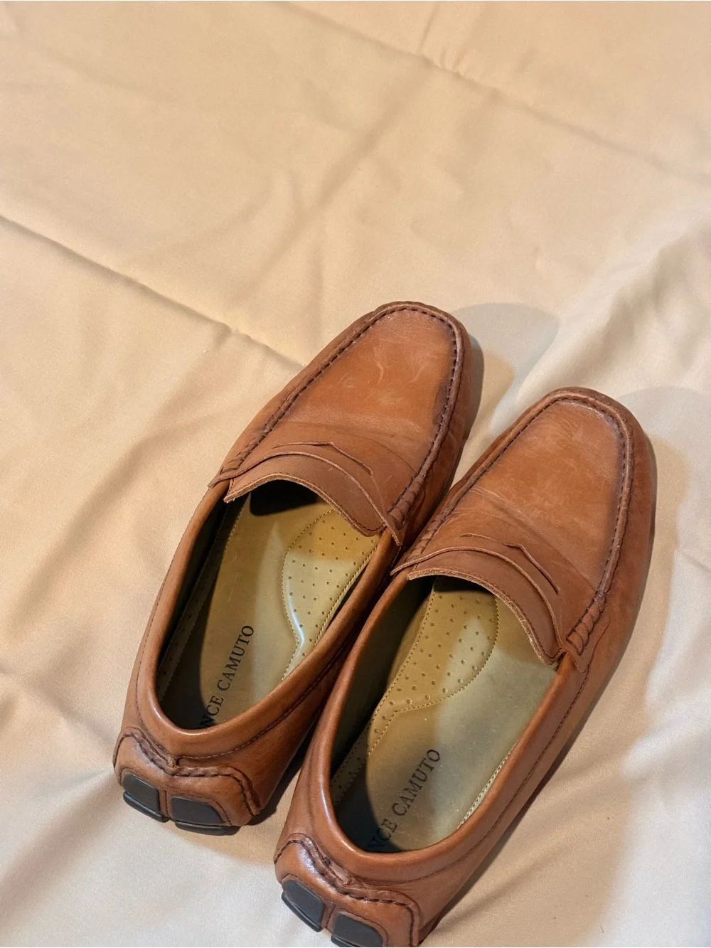 Vince Camuto smooth leather